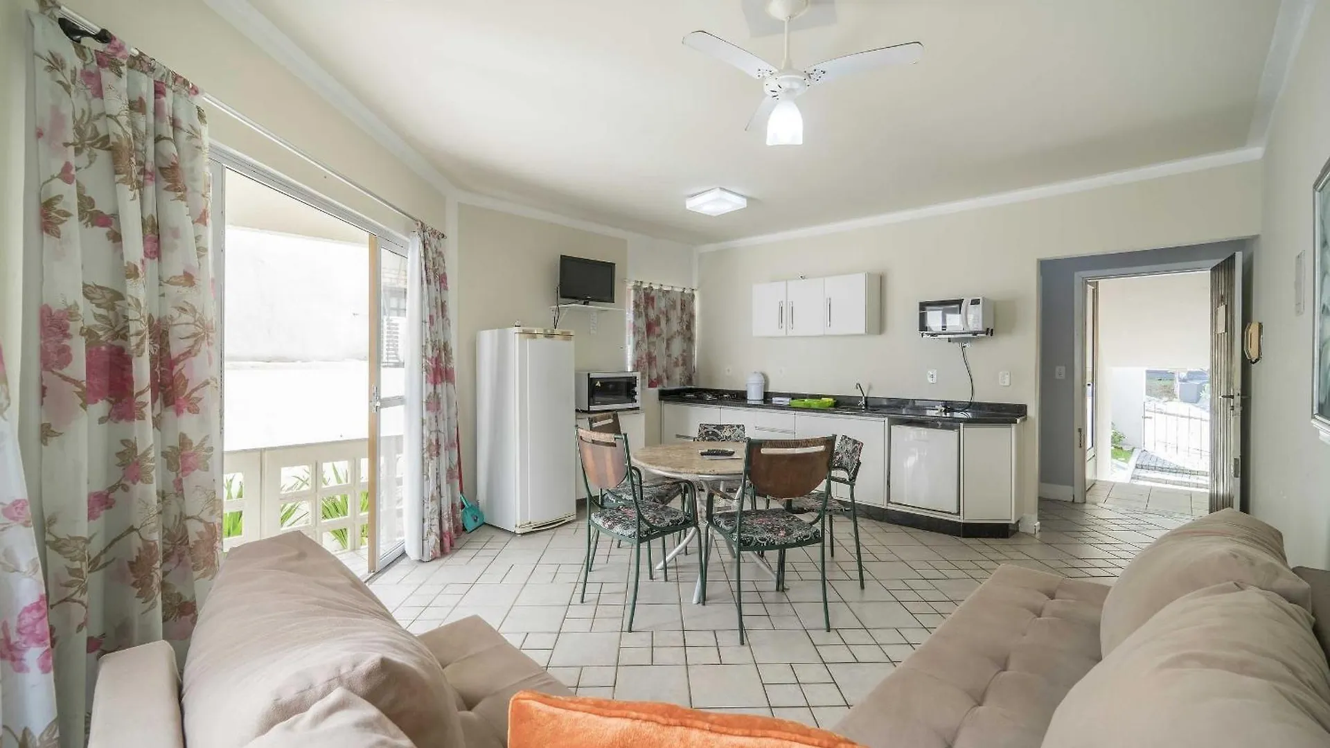 Apartamento Em 4 Ilhas Apartamento Bombinhas
